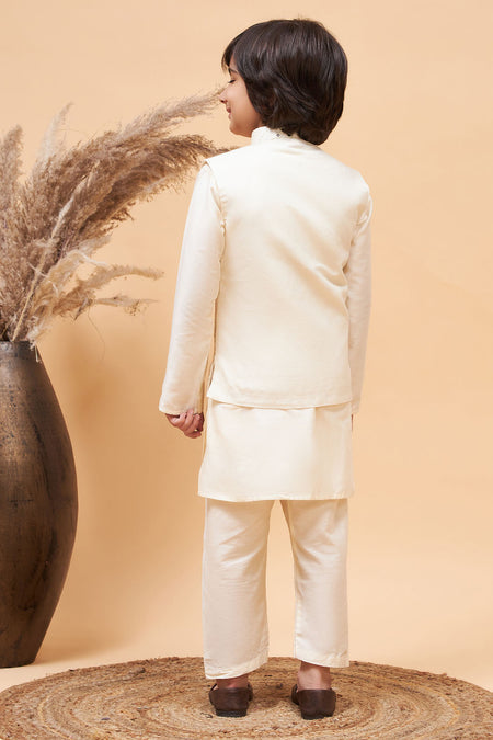 VASTRAMAY Cream Mirror Jacket With Cream Kurta and Pyjama Baap Beta Set